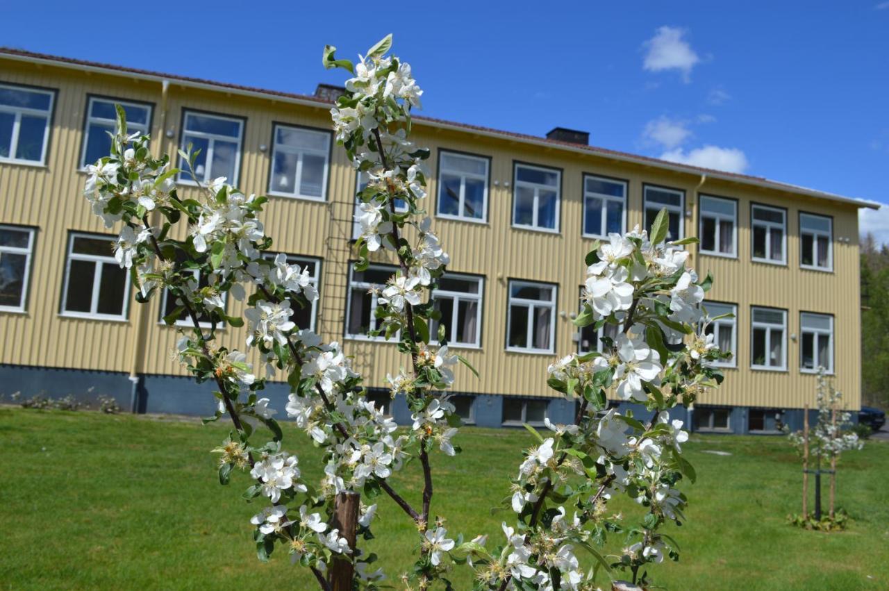Kalvs Skolhus Hostel Exterior foto
